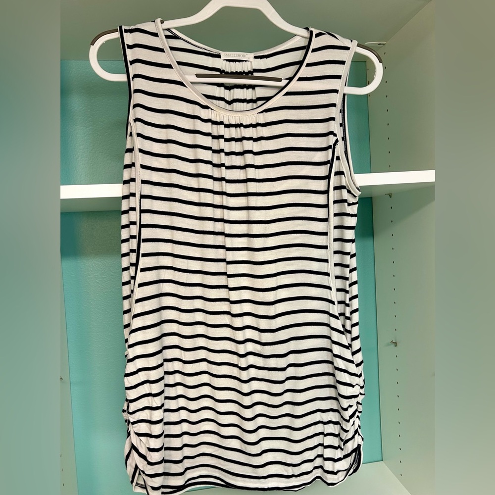 Women’s Nursing Top